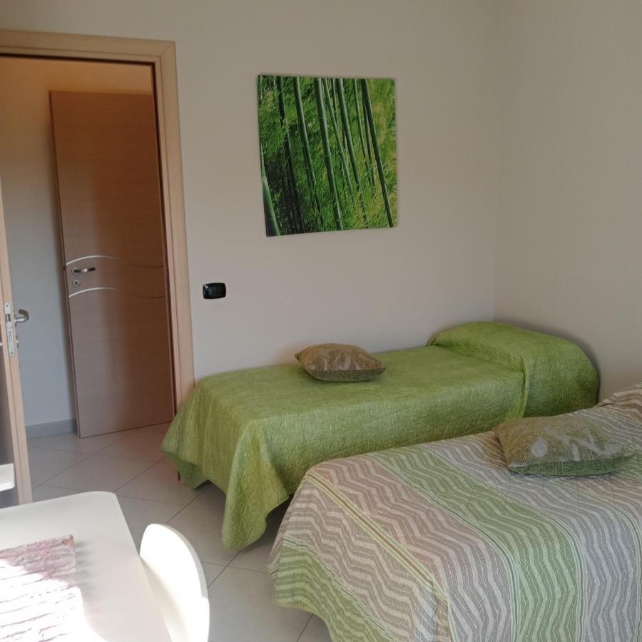 Appartamento 5 Palme Siderno ภายนอก รูปภาพ